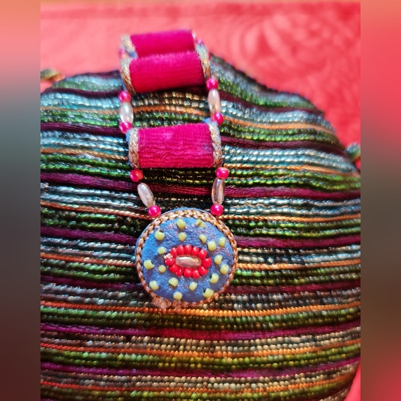 Mary Frances 3D Butterfly Purse Beaded Velvet Mirrors Carry a Work of Art!  EUC - Picture 5 of 7